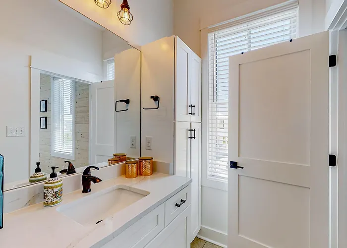 Friendly With Private Pool Wifi Private Washer Dryer And Ac *