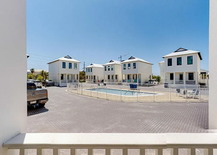 Friendly With Private Pool Wifi Private Washer Dryer And Ac * Gulf Shores